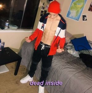 Meet your Posher, Edward